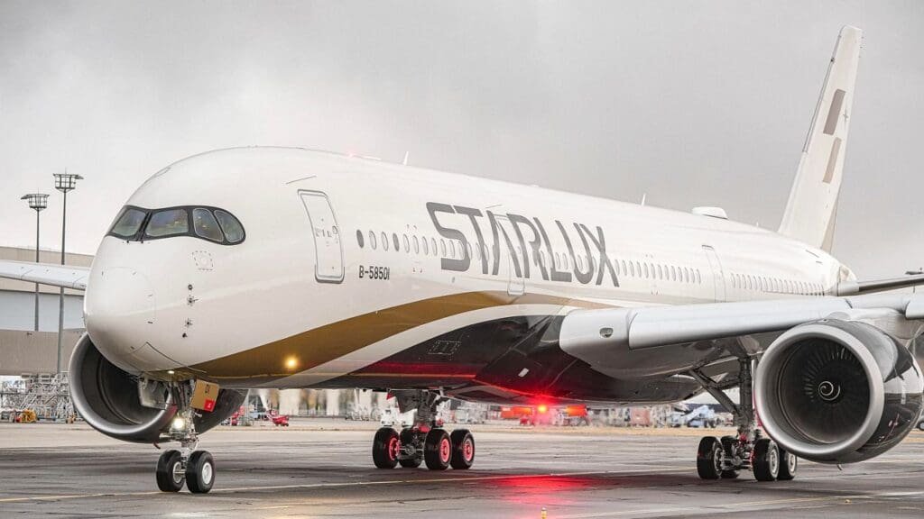 STARLUX AIRLINES